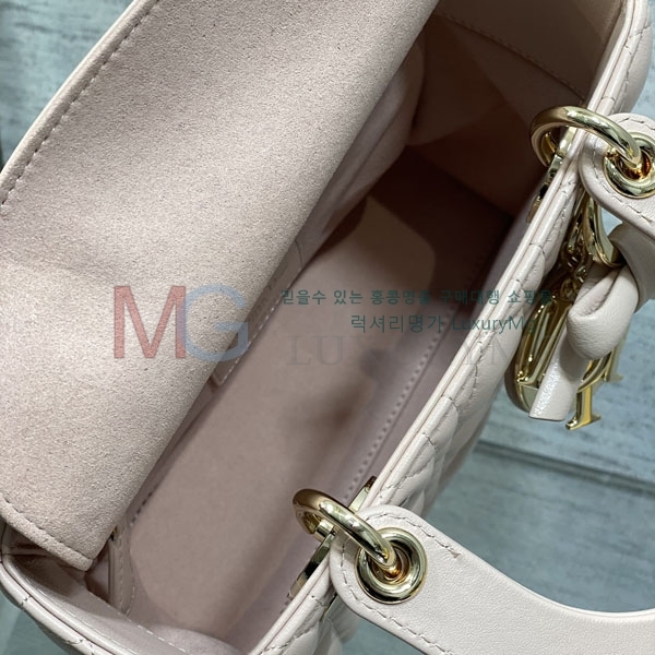 ��� ���� ���̵�� M078010-5