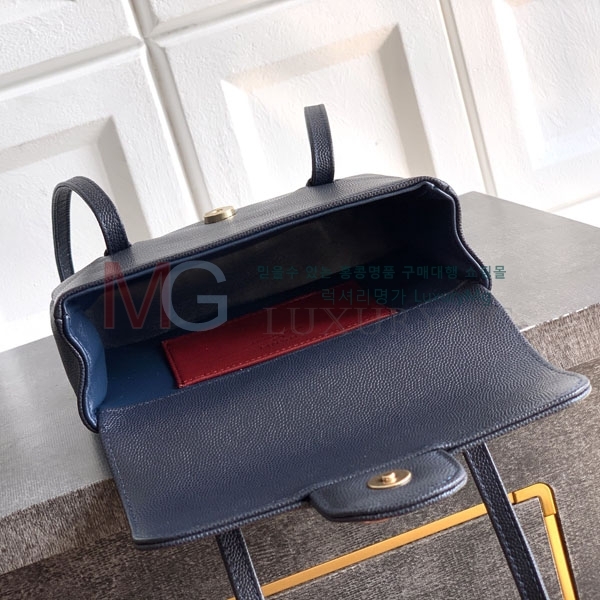 ��*  �̴� ����� A855010-3