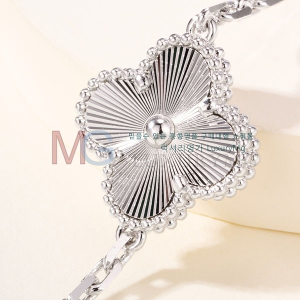 ��Ŭ���� �� ���� ���� VA4567756-2