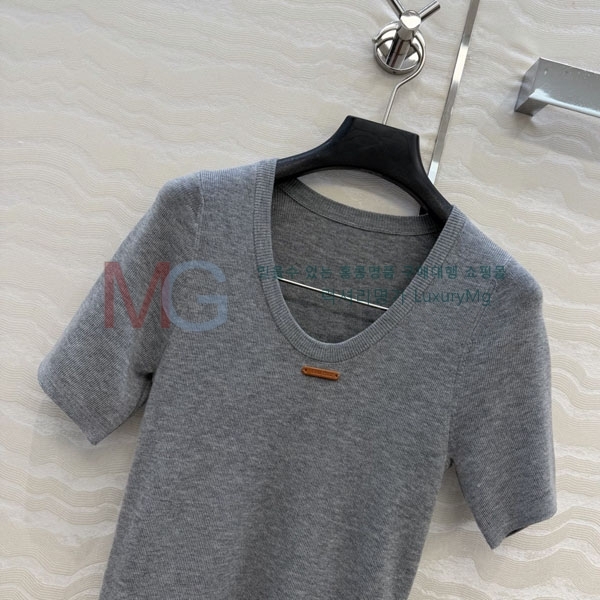 ���� �̿�̿� ���� Ƽ���� MU484650-9