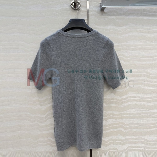 ���� �̿�̿� ���� Ƽ���� MU484650-9