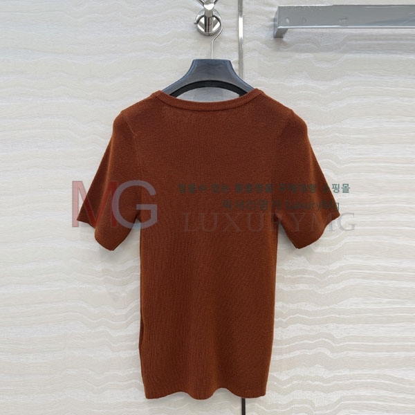 ���� �̿�̿� ���� Ƽ���� MU484650-10