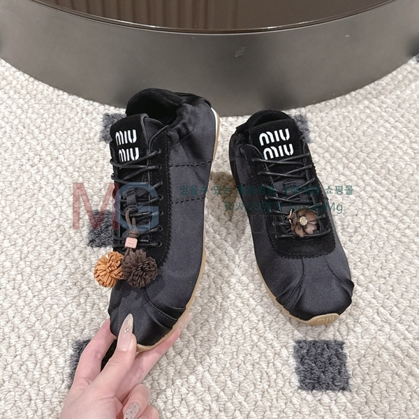 ���� �̿�̿� ����Ŀ�� MI528193-1