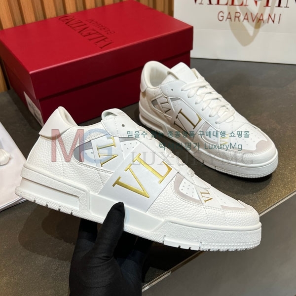 ���� �߷�Ƽ�� ����Ŀ�� VA558043