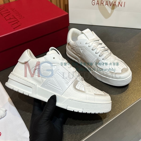 ���� �߷�Ƽ�� ����Ŀ�� VA558043-3