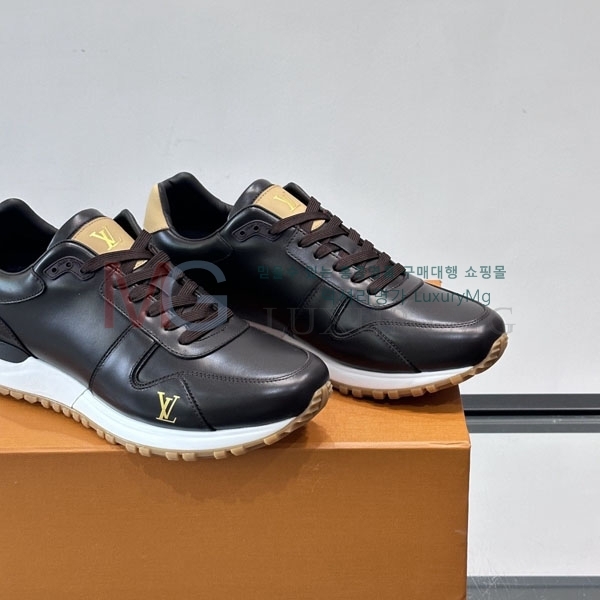 ����  ����*�� ����Ŀ�� LV764402-6