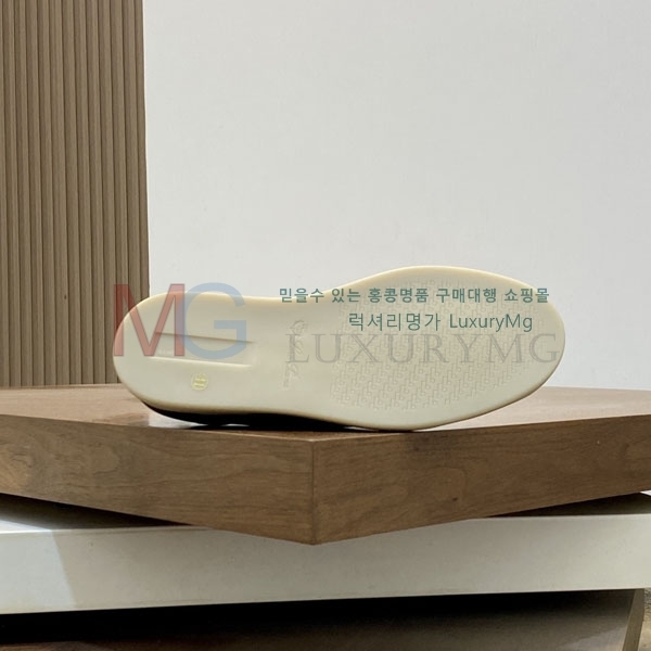 ���� �η�**�� ����Ŀ�� L55807743-2