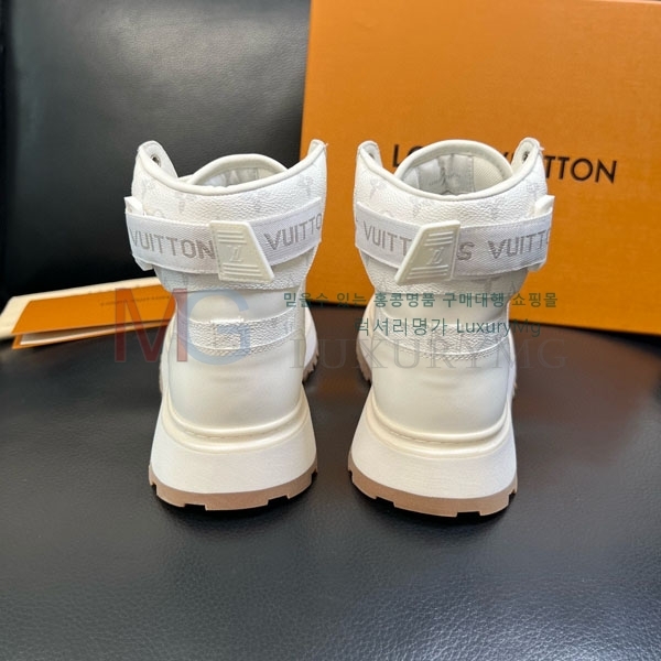 ����  ����*�� ����ž ����Ŀ�� LV777703