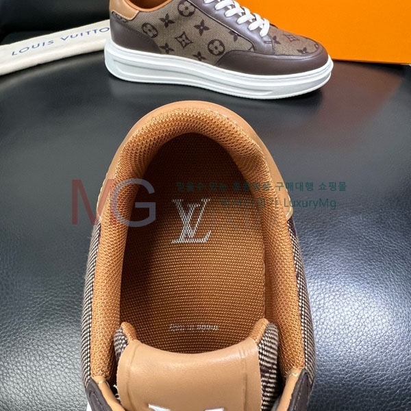 ����  ����*�� ����Ŀ�� LV766233-1