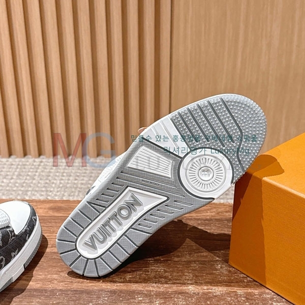 �������� ����*�� ����Ŀ�� LV618882