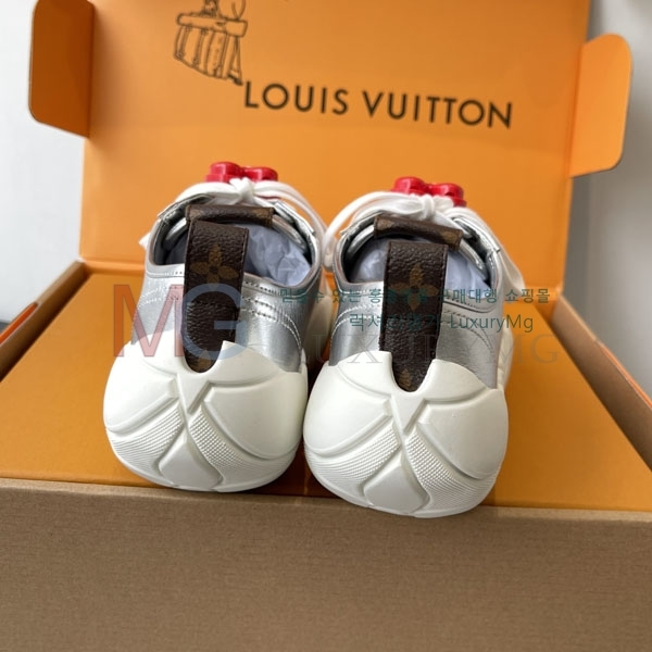 ���� ����*�� ����Ŀ�� LV6123333-1