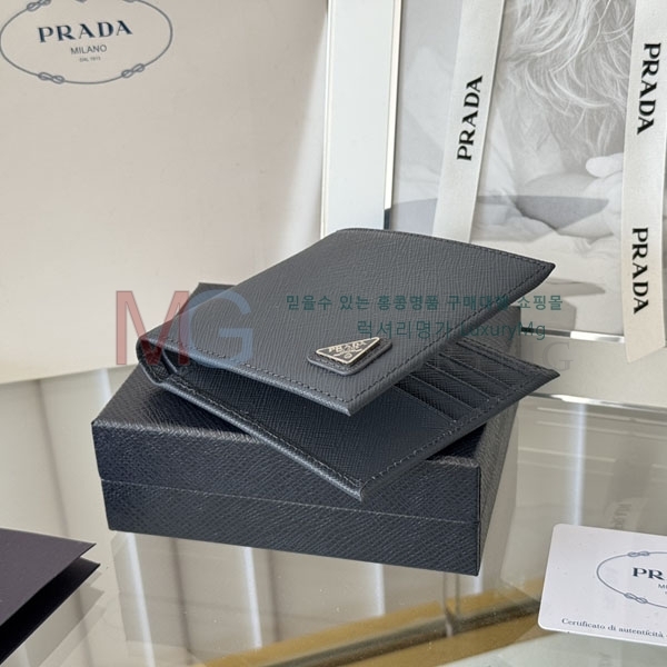 ����� ������ 2M0513-304