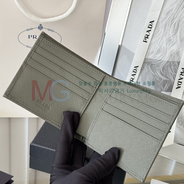 ����� ������ 2M0513-310