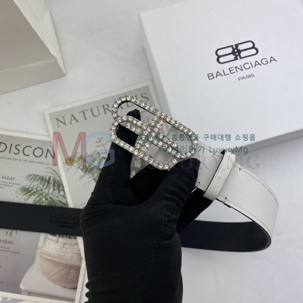 ���� �߷��þư� ��Ʈ BA312311-4