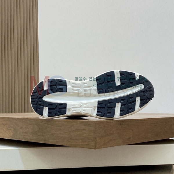 ���� ��**�� ����Ŀ�� MO226036-2