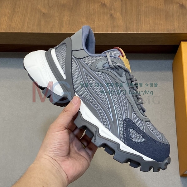 ���� ����*�� ����Ŀ�� LV3778601