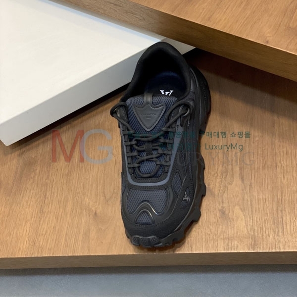 ���� ����*�� ����Ŀ�� LV3778601-3