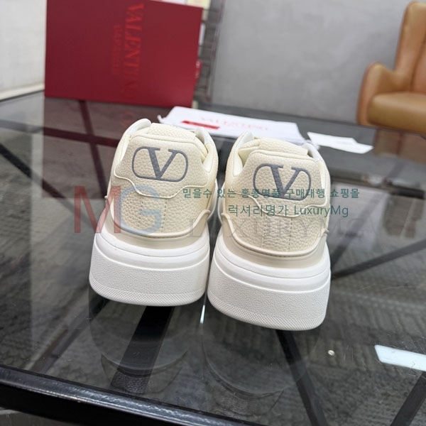 ���� �߷�Ƽ�� ����Ŀ�� VA3502441-3