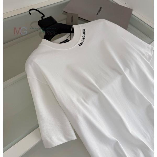 ���� �߷��þư� ���� Ƽ���� BL729869-1