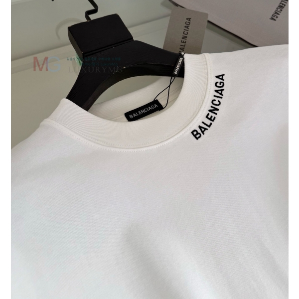 ���� �߷��þư� ���� Ƽ���� BL729869-1