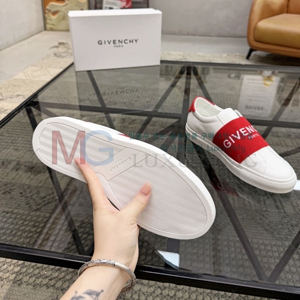 ���� ����� ����Ŀ�� R8890789