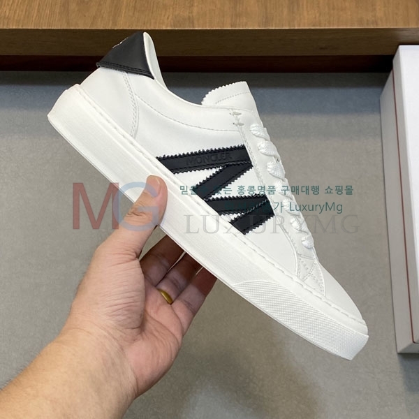 ���� ��**�� ����Ŀ�� MO699033