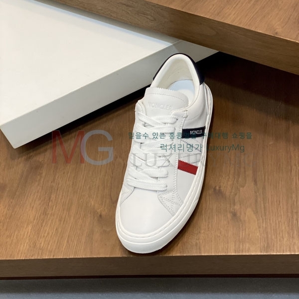 ���� ��**�� ����Ŀ�� MO699033-3