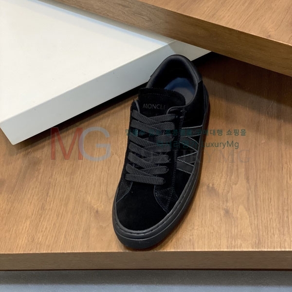 ���� ��**�� ����Ŀ�� MO699033-7