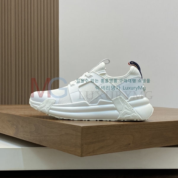 ���� ��**�� ����Ŀ�� MO644206