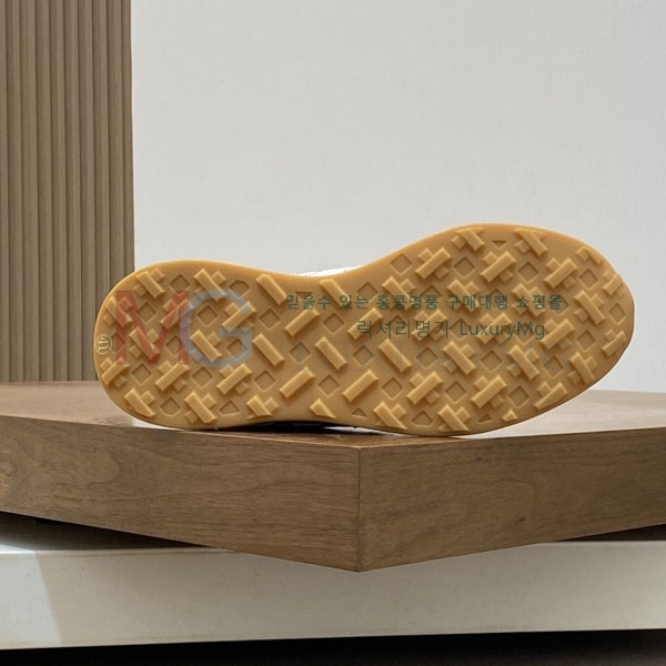 ���� �����޽� ����Ŀ�� 1HE633280-8