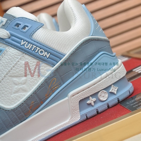 �������� ����*�� ����Ŀ�� LV774560