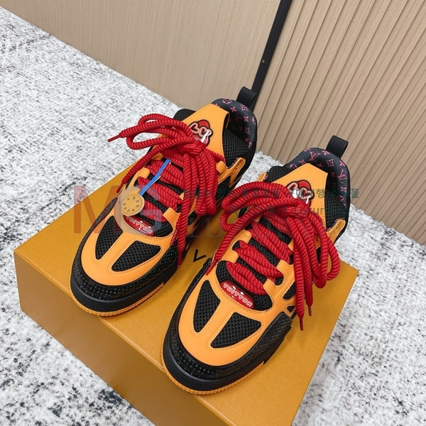 �������� ����*�� ����Ŀ�� LV7226065