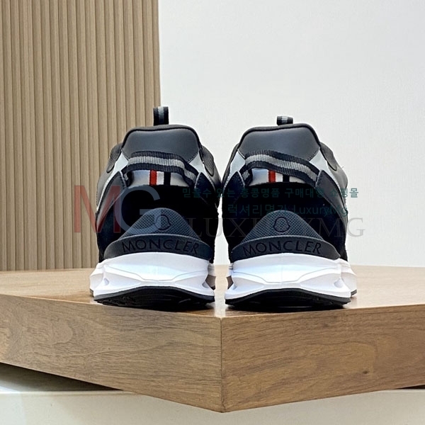 ���� ��**�� ����Ŀ�� MO226036