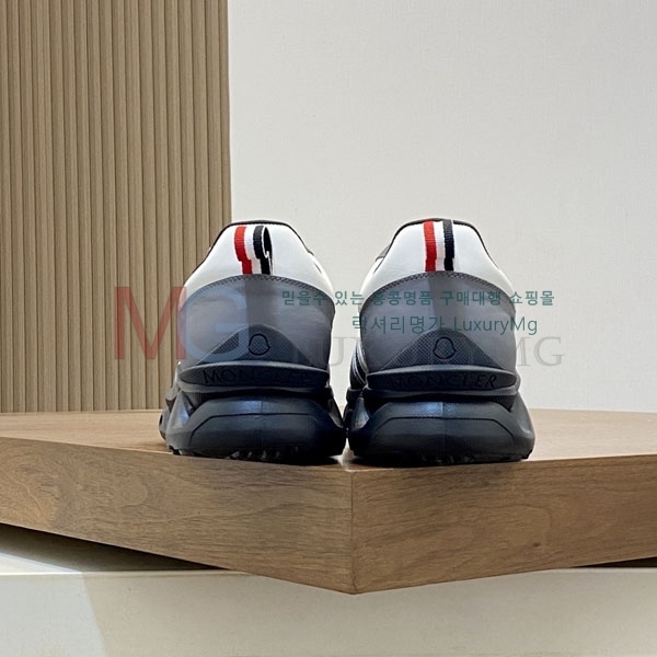 ���� ��**�� ����Ŀ�� MO226036-7