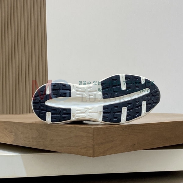 ���� ��**�� ����Ŀ�� MO226036-11