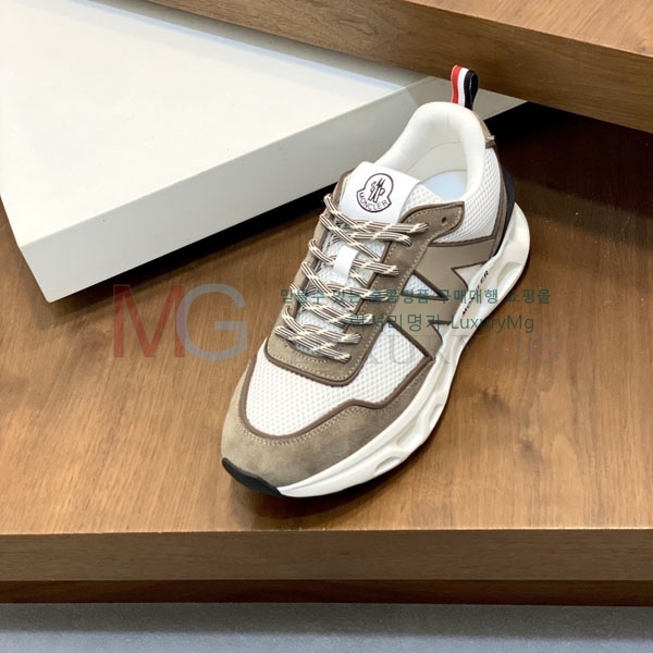 ���� ��**�� ����Ŀ�� MO226022-2