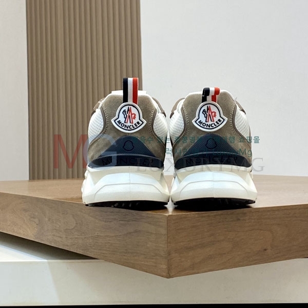 ���� ��**�� ����Ŀ�� MO226022-2