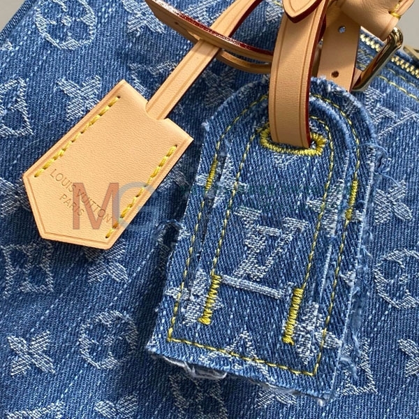 ���̺��� ���ǵ� ����Ʈ 30 M14430-1