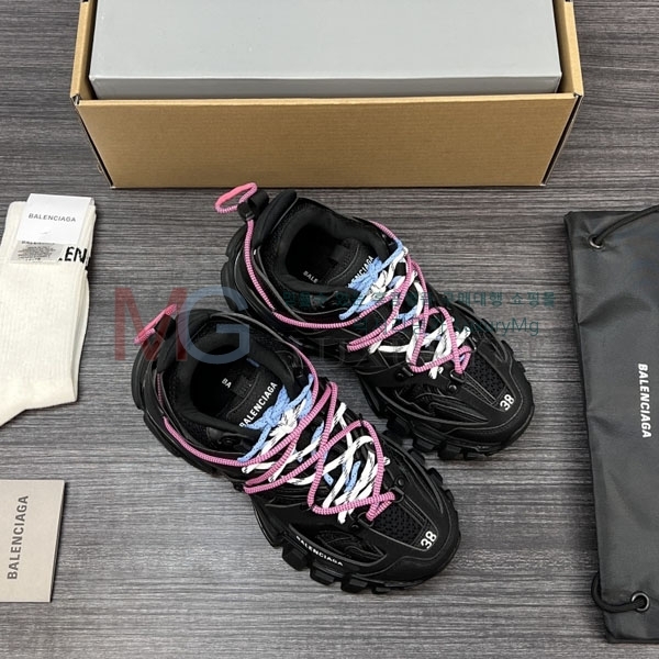 �߷��þư� ����Ŀ�� B0888055