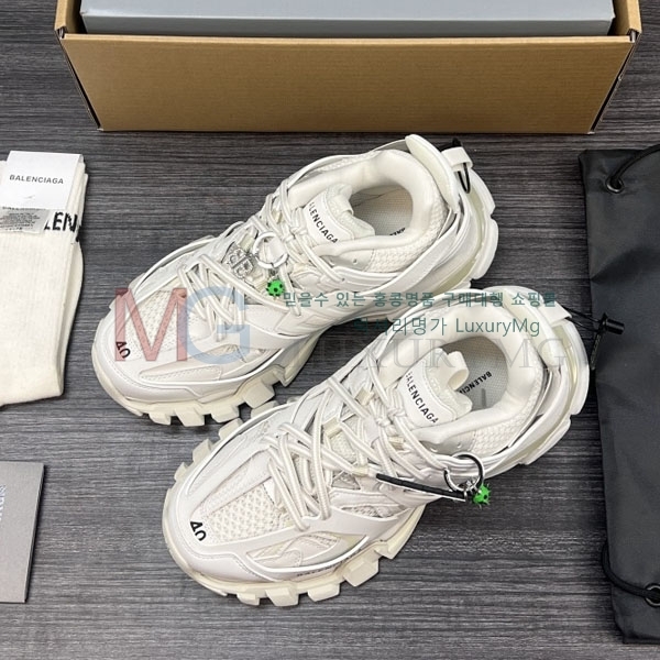 �߷��þư� ����Ŀ�� B0888051