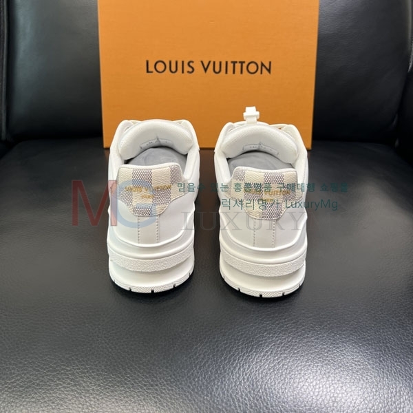 ���� ����*�� ����Ŀ�� LV377801