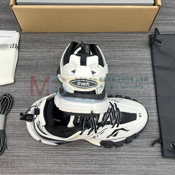 �߷��þư� ����Ŀ�� B088866-8