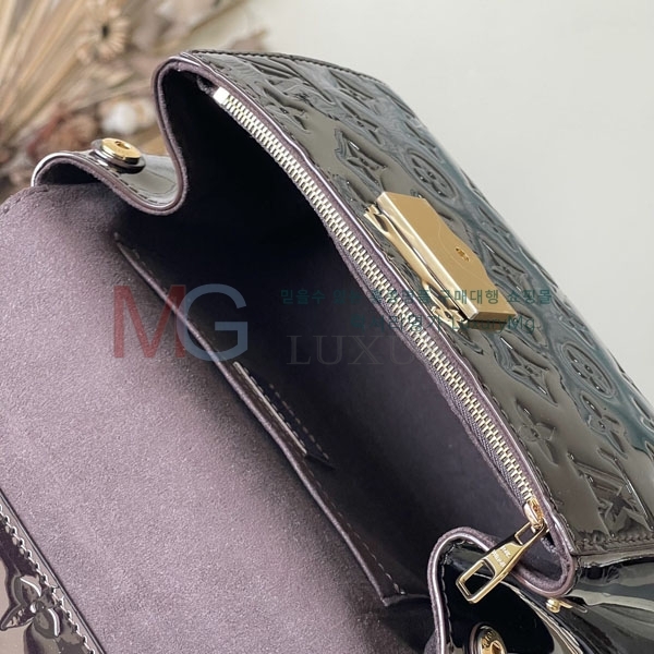 ���̺��� Ŭ��� �̴� ����� M27173-1