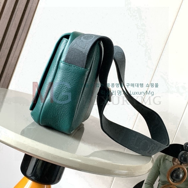 �ο��� ���� ũ�ν��� L9094-2