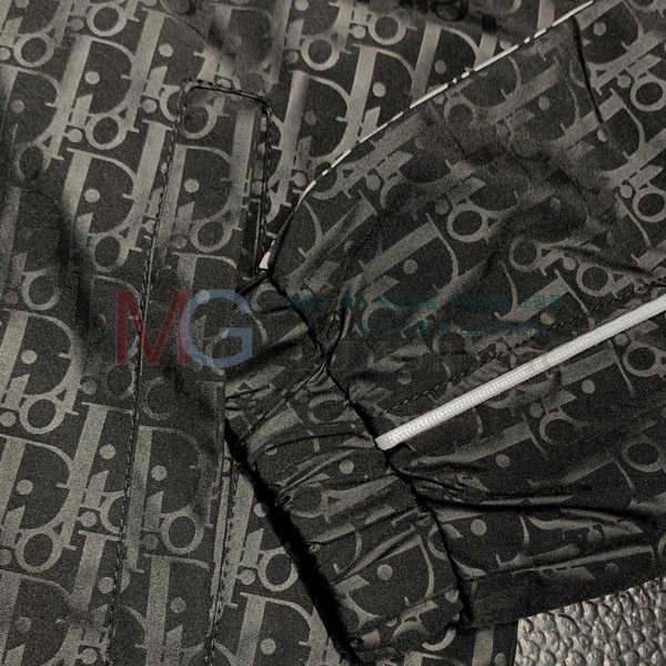 ���� ��� ���� 3833158