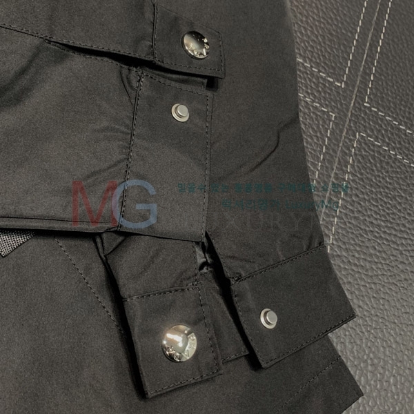 ���� ����� ���� 3833142