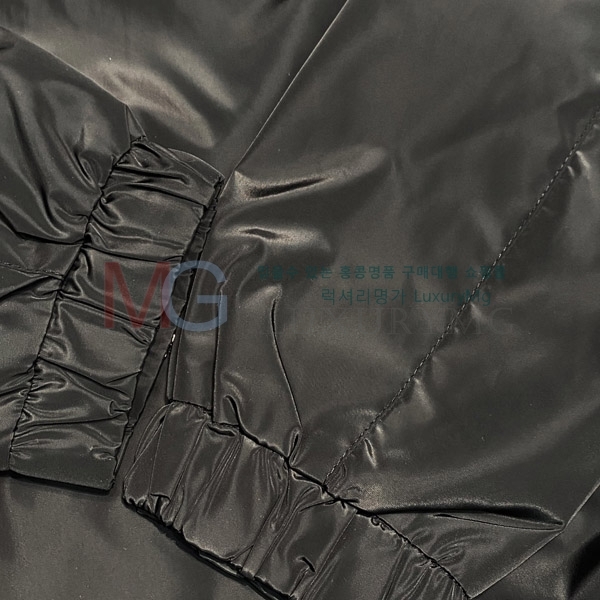 ���� ����� ���� 3833143