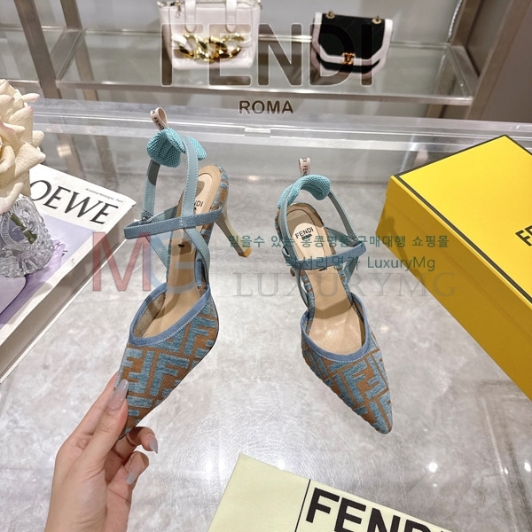 ����  ��� �̵��� F6690223-7