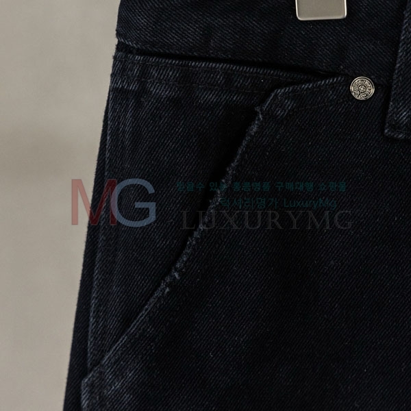 �������� ũ������ �ݹ��� 2343464-2