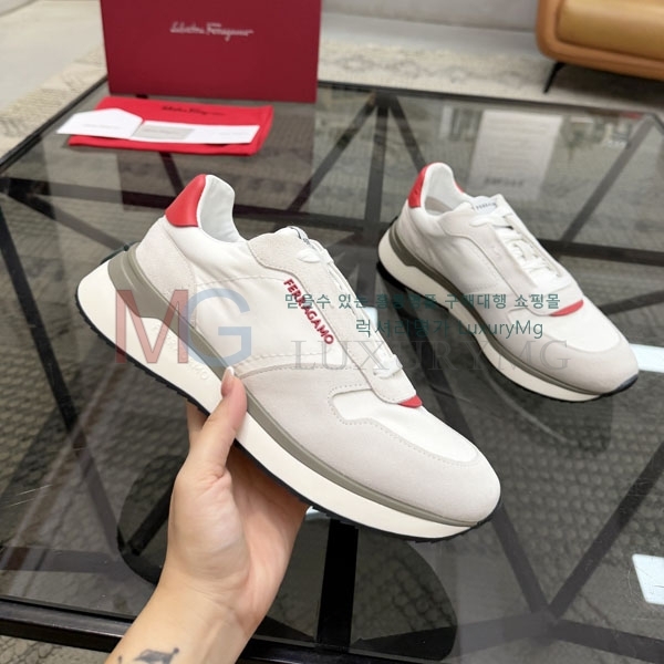 ���� ��󰡸� ����Ŀ�� F5502031-4